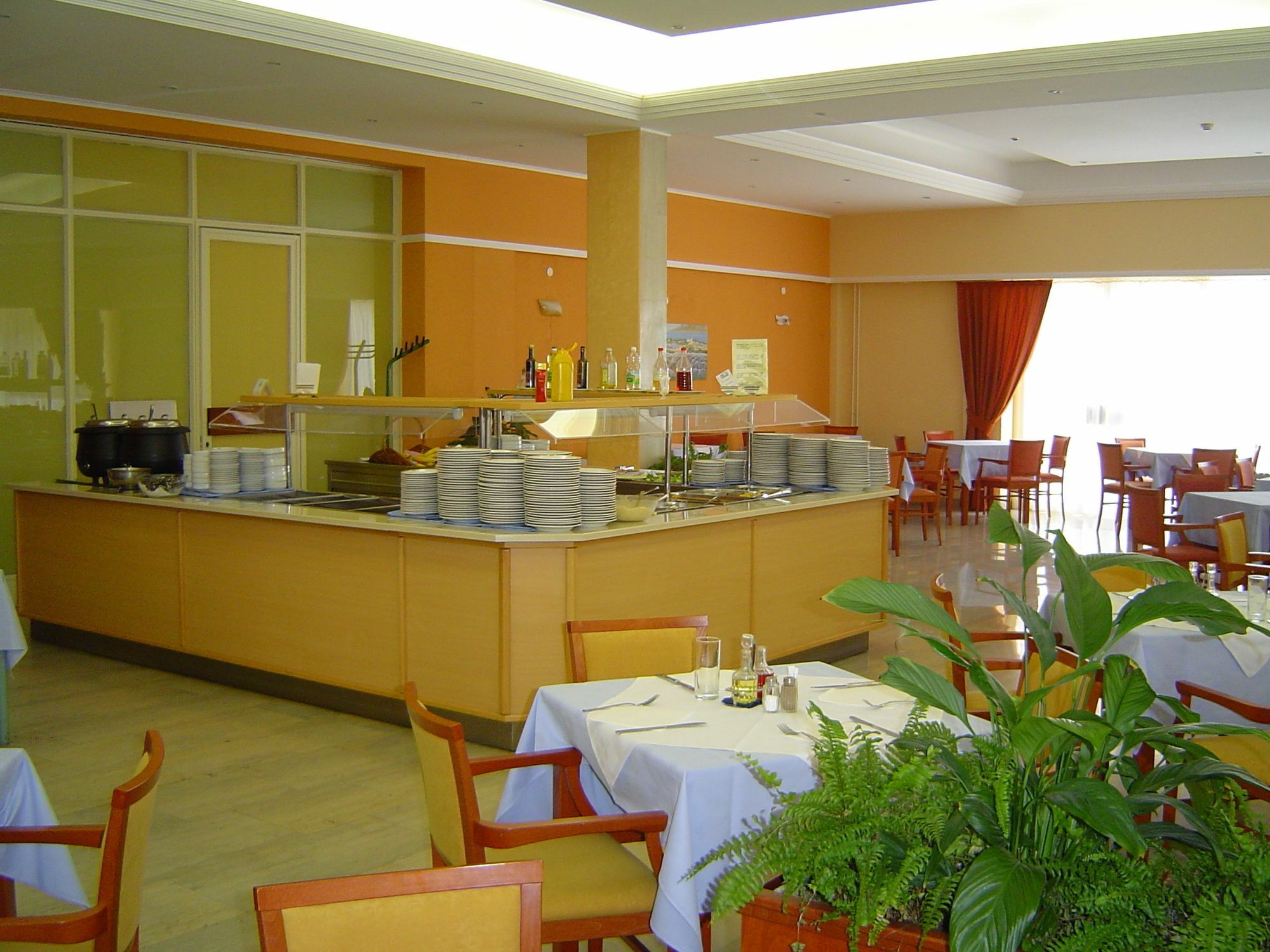 Hotel Пула Екстериор снимка