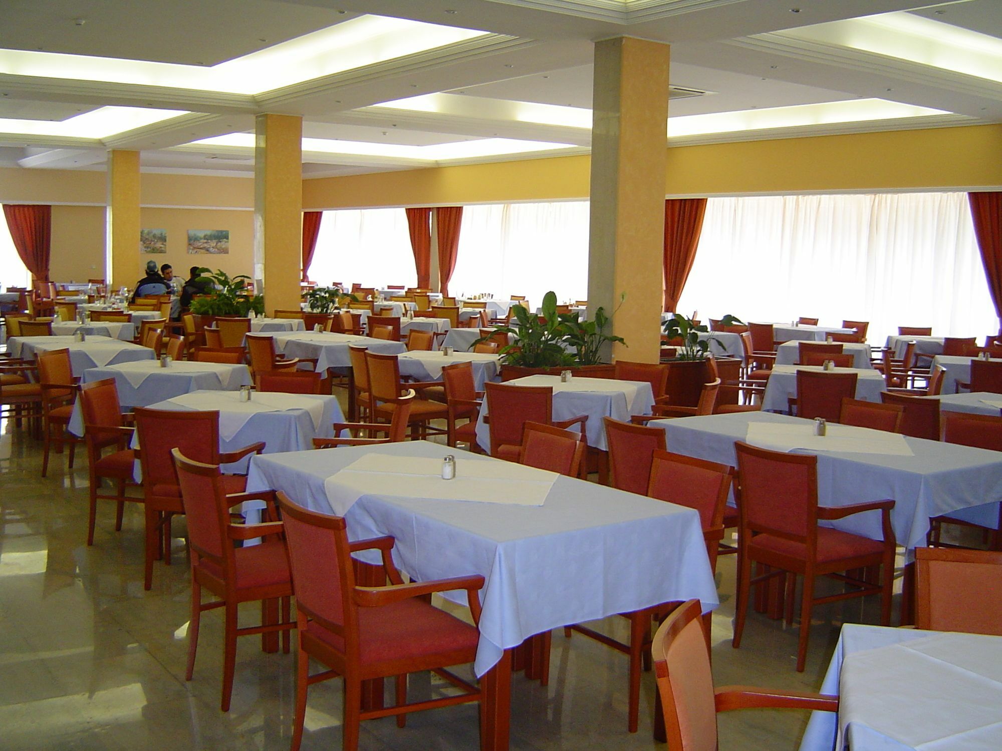 Hotel Пула Екстериор снимка
